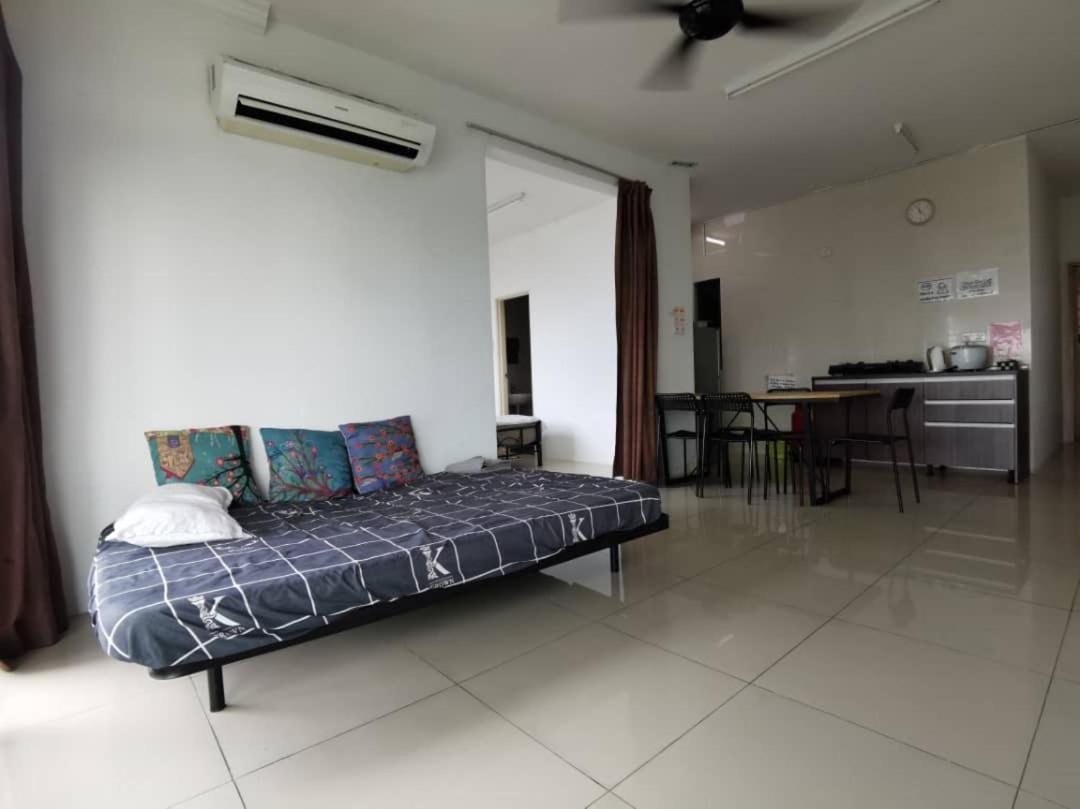 Vista Alam Serviced Apartment Near Idcc Sacc Pkns Uitm Msu Avisena Shah Alam Exteriér fotografie